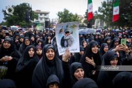 خبری » تجمع مردم قزوین در سوگ شهدای خدمت